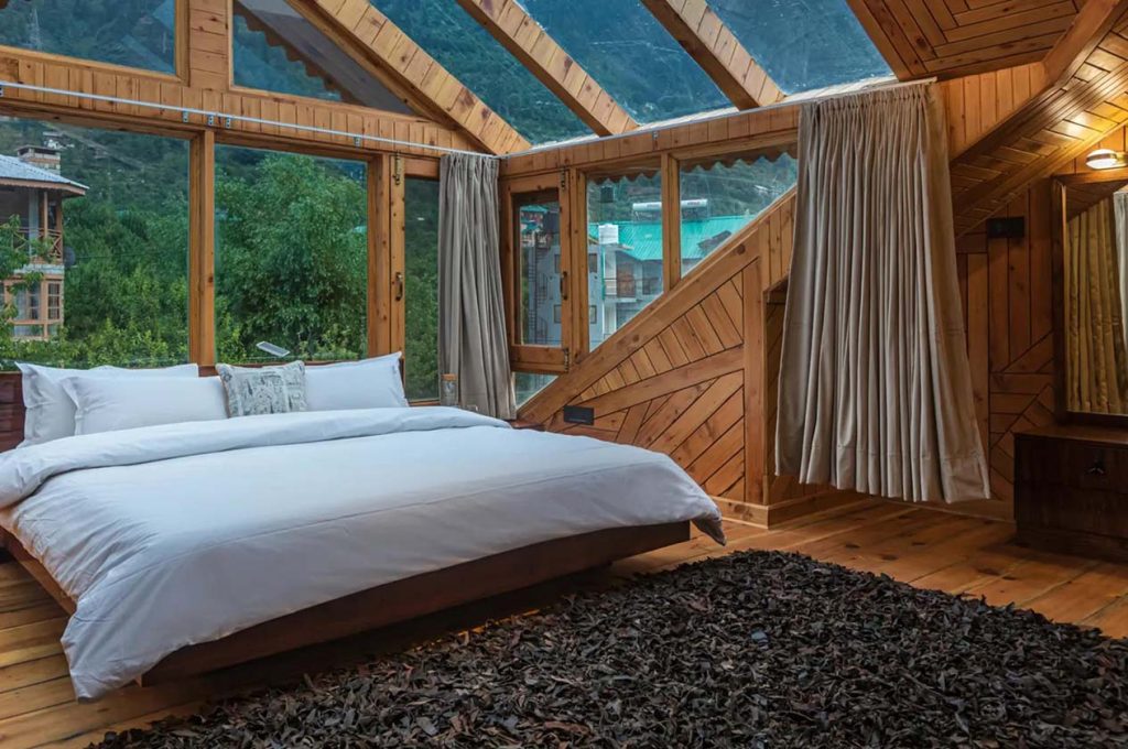 Modern Comforts in the Wild: Luxurious Hotels in Spiti Valley